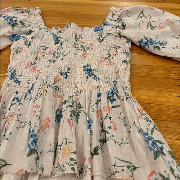 Saylor Clover Smocked Light Pink Floral Swiss Dot Peasant Top - Picture 3 of 4